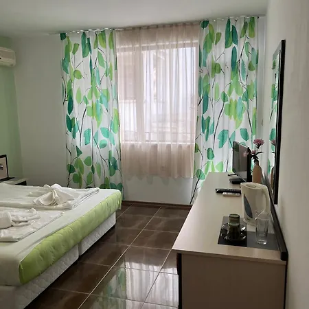 Πανσιόν Kale Ράβντα